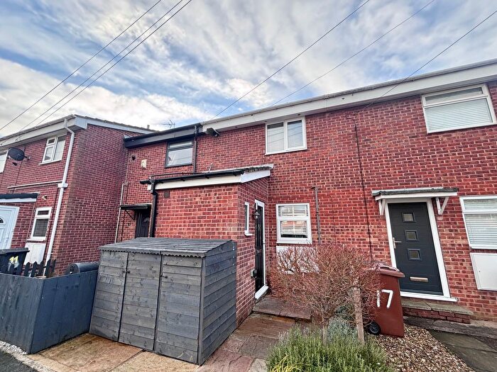 2 Bedroom Terraced House To Rent In Osprey Close, Hull, HU6