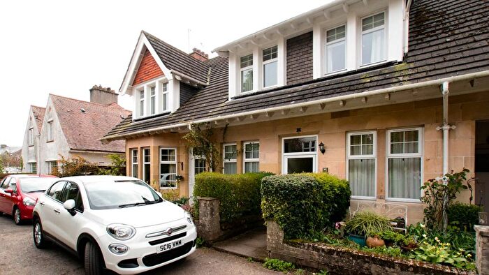1 Bedroom Flat For Sale In Glenburn Drive, Kilmacolm, PA13