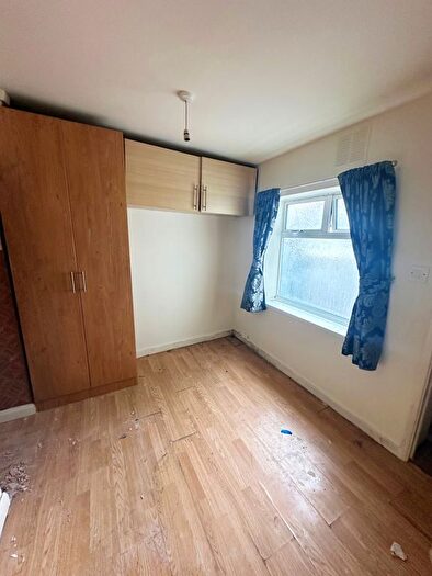 1 Bedroom Terraced House To Rent In Hambrough Road, Southall, UB1
