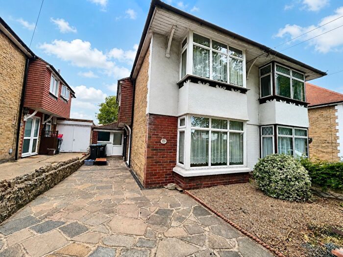 3 Bedroom Semi Detached House To Rent In London Road, Ramsgate, Kent, CT11