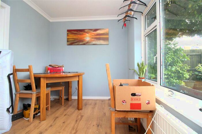 3 Bedroom End Of Terrace House For Sale In Marryat Road, New Milton, Hampshire, BH25