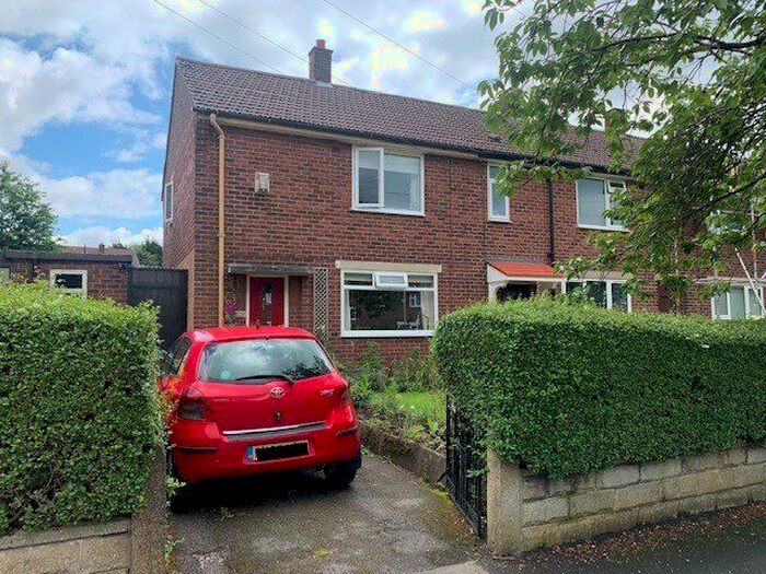 2 Bedroom End Terrace House For Sale In Carnforth Road, Heaton Chapel