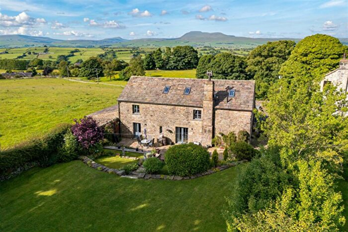 4 Bedroom Barn Conversion For Sale In Crow Trees Barn, Mewith, Bentham, LA2