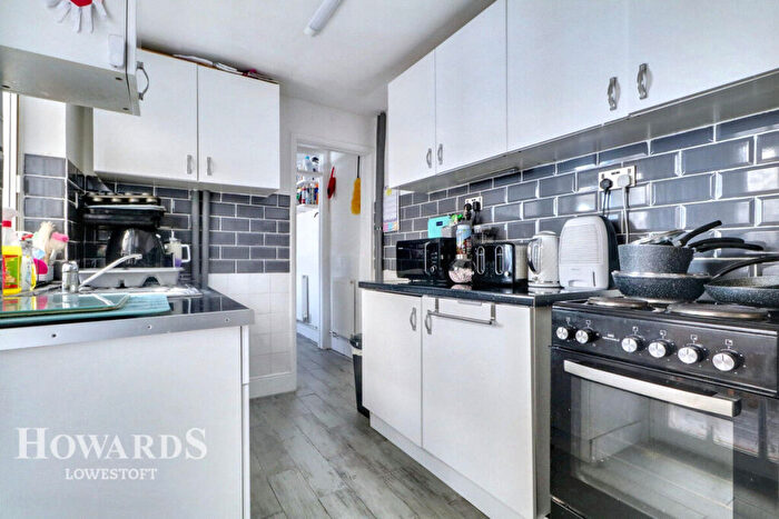 2 Bedroom Terraced House For Sale In Elizabeth Terrace, London Road, Gisleham, NR33