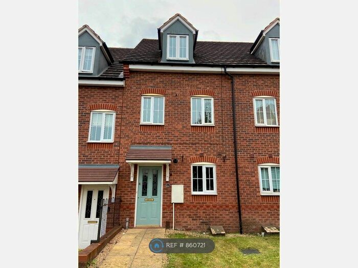 3 Bedroom Terraced House To Rent In Newhome Way, Walsall, WS3