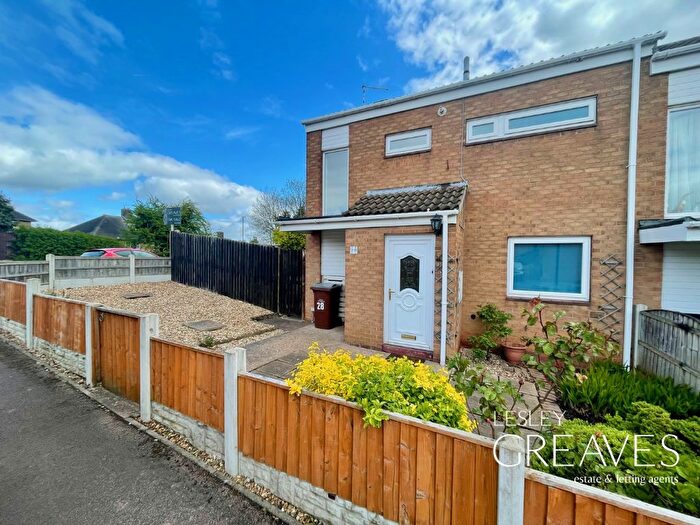 2 Bedroom Semi-Detached House For Sale In Bewick Drive, Nottingham, NG3