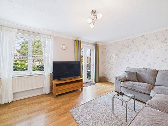 1 Bedroom Flat To Rent In The Pintails, Chatham, Kent, ME4