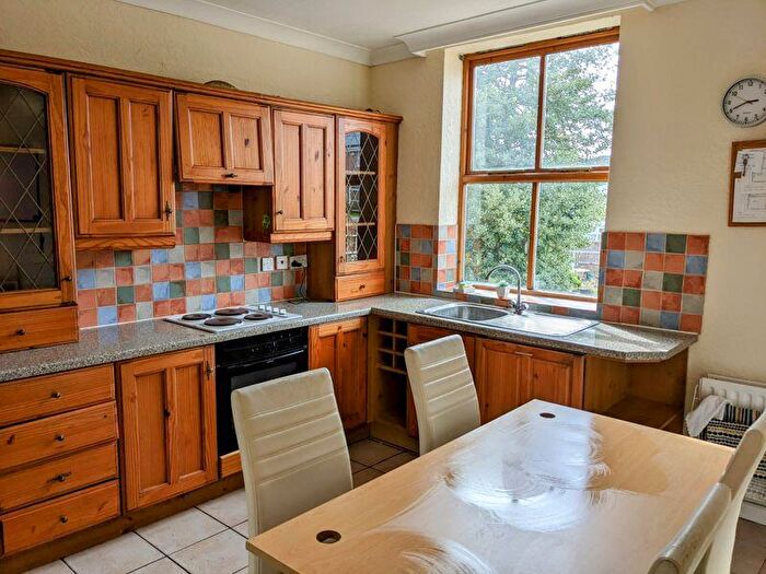 5 Bedroom Detached House To Rent In Metchley Lane, Harborne, Birmingham, B17