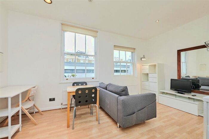 1 Bedroom Flat To Rent In Lyme Street, Camden, London, NW1