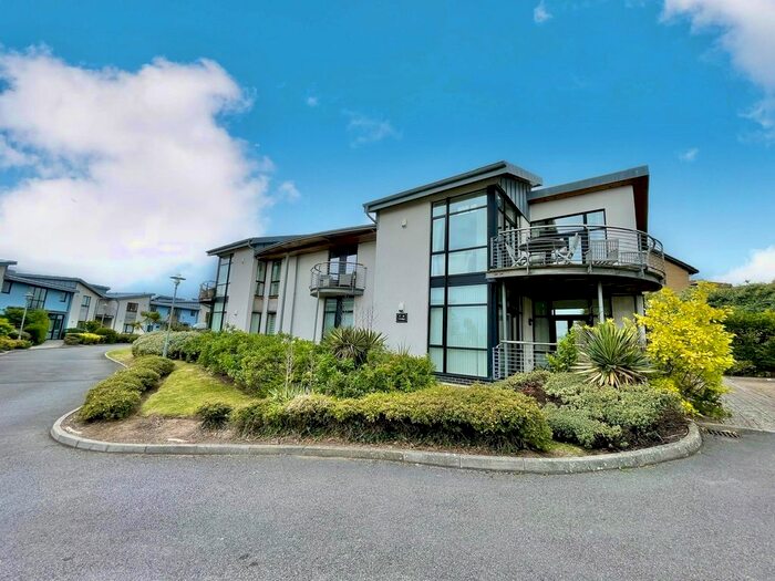 2 Bedroom Flat To Rent In Y Cerigos, The Knapp, Barry, CF62