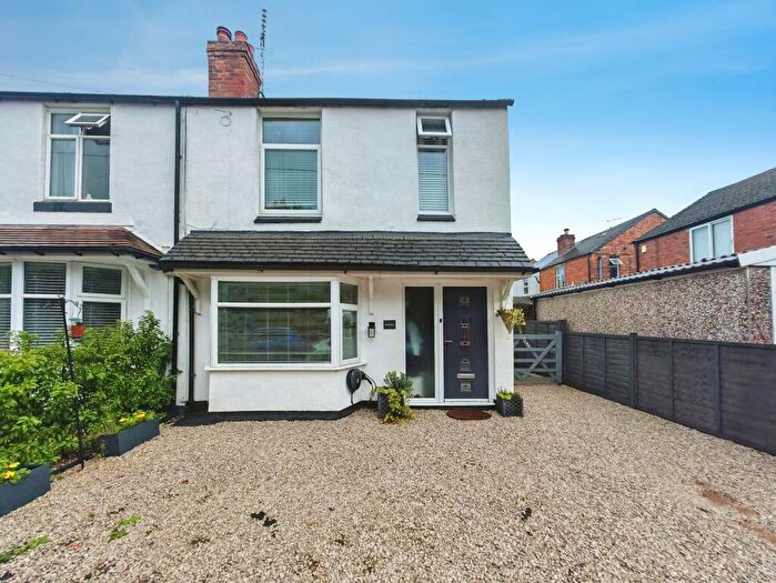 3 Bedroom Semi-Detached House For Sale In Middlewich Road, Nantwich, CW5
