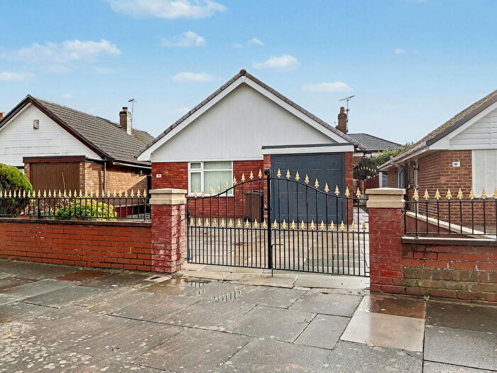 2 Bedroom Detached Bungalow For Sale In Fylde Road, Marshside, Southport, PR9