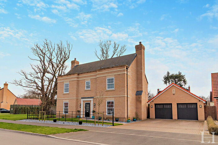4 Bedroom Detached House For Sale In Great Bentley, Colchester, CO7