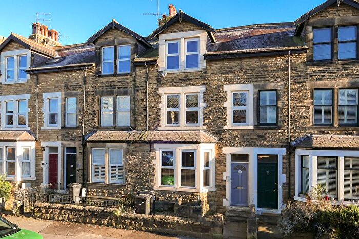 1 Bedroom Flat To Rent In Dragon Road, Dragon Road, HG1