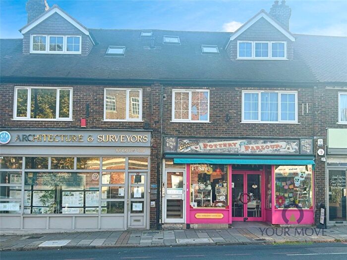 2 Bedroom Flat To Rent In Station Road, West Wickham, BR4