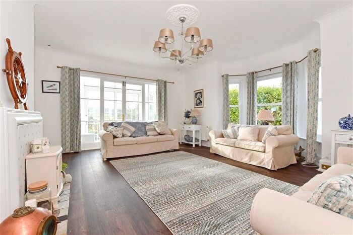 6 Bedroom Detached House For Sale In Station Road, Ryde, Isle Of Wight, PO33