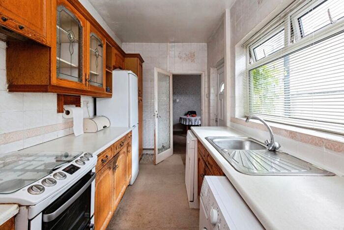 3 Bedroom End Of Terrace House For Sale In Burkitt Street, Hyde, Cheshire, SK14