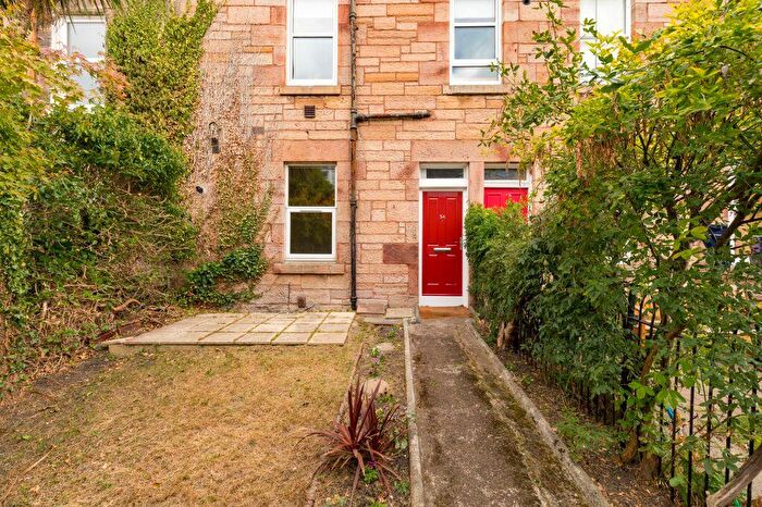 2 Bedroom Flat For Sale In Primrose Terrace, Edinburgh, EH11