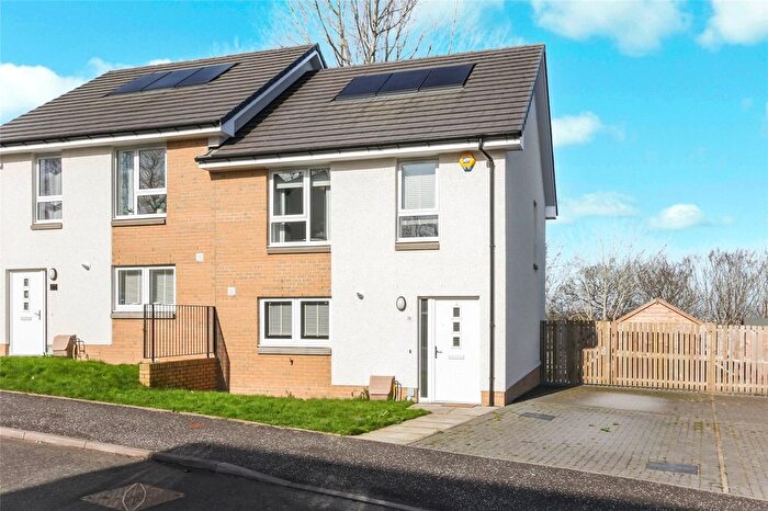 3 Bedroom Semi Detached House For Sale In Oaktree Grove, Glasgow, Glasgow City, G45