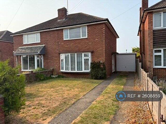 2 Bedroom Semi-Detached House To Rent In Beaufort Drive, Kettering, NN15