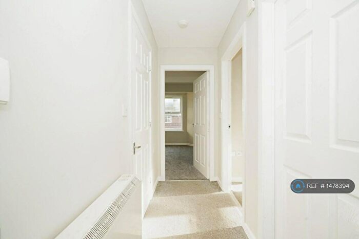 2 Bedroom Flat To Rent In Beechfield House, Swinton, M27