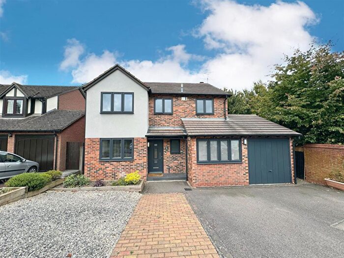 4 Bedroom Detached House For Sale In Hall Farm Crescent, Broughton Astley, Leicester, LE9