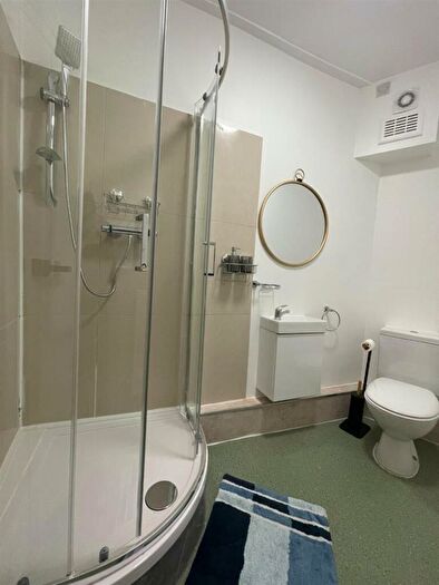 Studio To Rent In Grafton Road, London, NW5