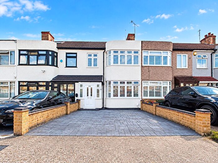 3 Bedroom Terraced House For Sale In Crow Lane, Romford, RM7