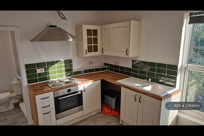 1 Bedroom Flat To Rent In Linaker Road, Sheffield, S6