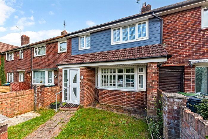 3 Bedroom Terraced House For Sale In Middle Park Way, Havant, PO9