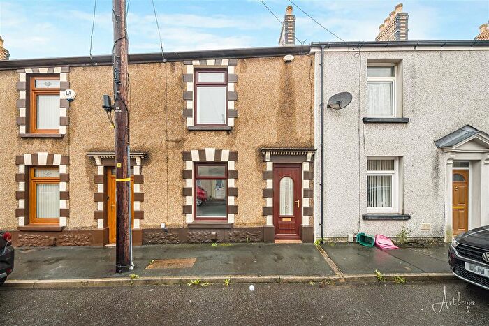 3 Bedroom Terraced House For Sale In Hafod Street, Swansea, SA1
