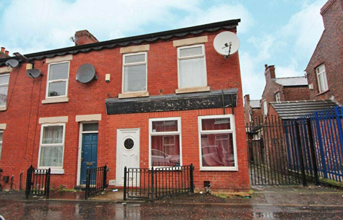 4 Bedroom End Of Terrace House To Rent In Prout Street, Manchester, M12