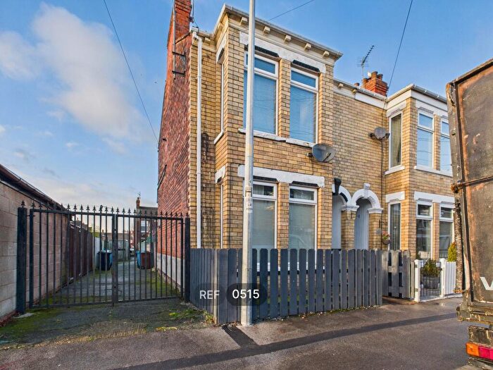 3 Bedroom Terraced House To Rent In Chaucer Street, Hull, HU8