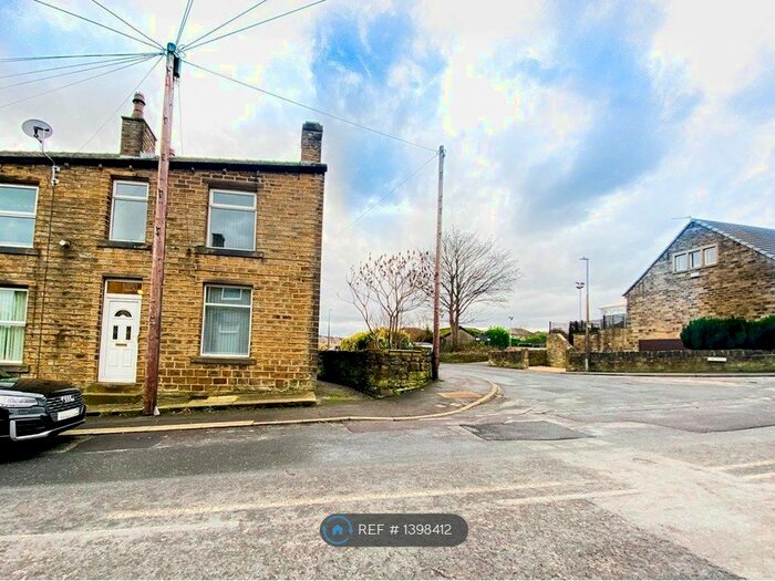 3 Bedroom Terraced House To Rent In Leymoor Road, Golcar, Huddersfield, HD7