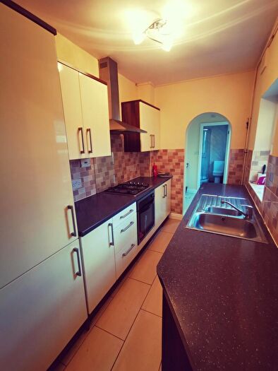 2 Bedroom House To Rent In Redhill Road, Birmingham, B25