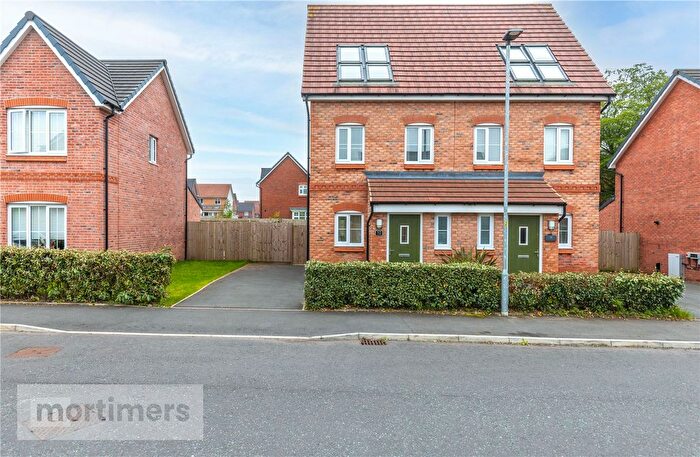 3 Bedroom Semi Detached House For Sale In George Dewhurst Way, Blackburn, Lancashire, BB2