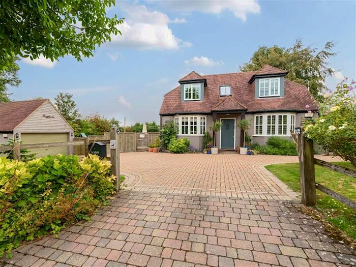 4 Bedroom Detached House For Sale In Black Robin Lane, Kingston, Canterbury, Kent, CT4