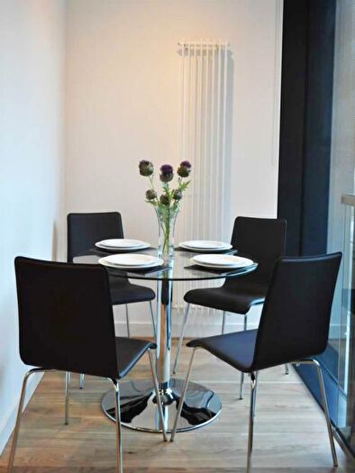 1 Bedroom Flat To Rent In Simpson Loan, Edinburgh, EH3