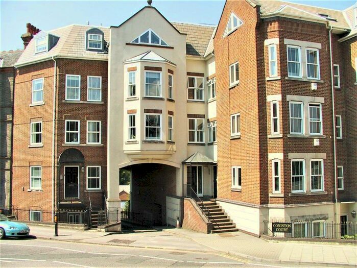 2 Bedroom Flat To Rent In High Street, Harrow On The Hill, HA1