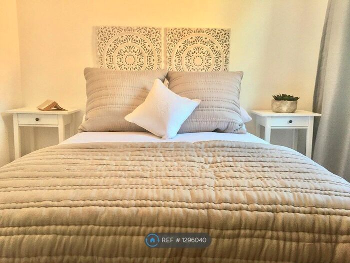 3 Bedroom Terraced House To Rent In Magdalene Street, Durham DH1