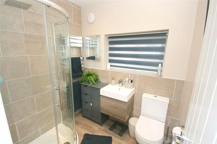 2 Bedroom Bungalow For Sale In Chantry Drive, Wideopen, NE13