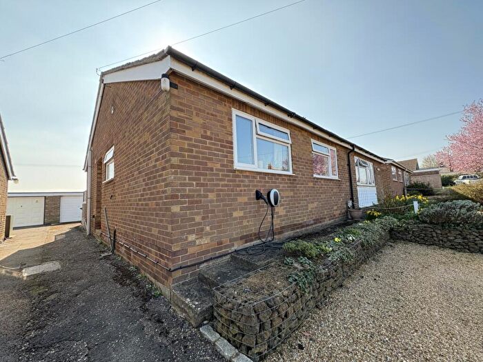 2 Bedroom Semi-Detached Bungalow For Sale In White Horses Chapel Lane Little Bourton Banbury, OX17
