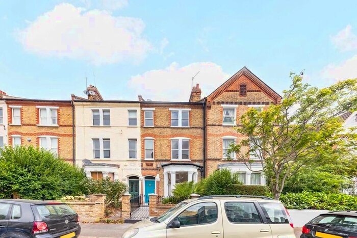 5 Bedroom Property To Rent In Lydon Road, London, SW4