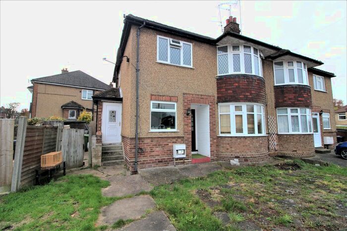 2 Bedroom Flat To Rent In Aberdale Gardens, Potters Bar EN6