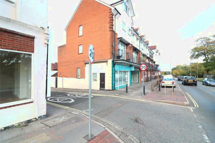 1 Bedroom Apartment To Rent In Lynchford Road, Farnborough, Hampshire, GU14