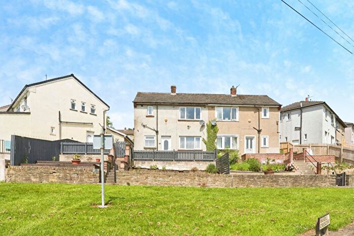 2 Bedroom Semi-Detached House For Sale In Heather Grove, Keighley, BD21