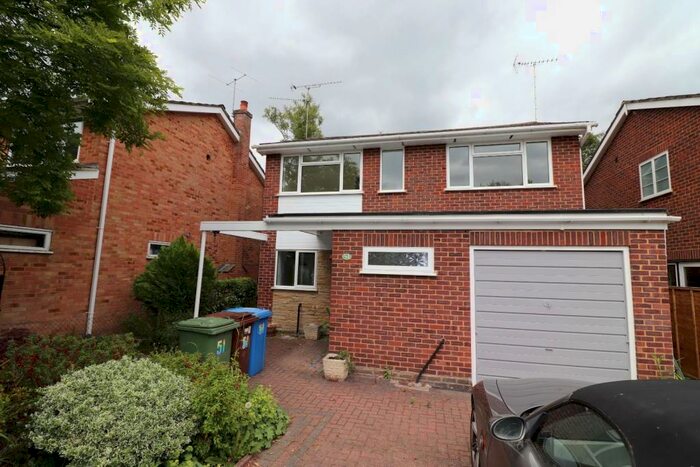 4 Bedroom Detached House To Rent In Ascot, Surrey, SL5