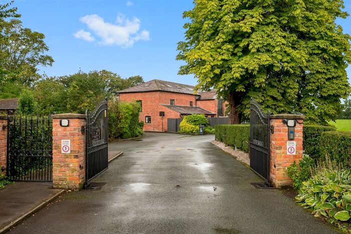 4 Bedroom Town House To Rent In Culcheth Hall Farm Barns, Withington Avenue, Culcheth, Warrington, Cheshire, WA3