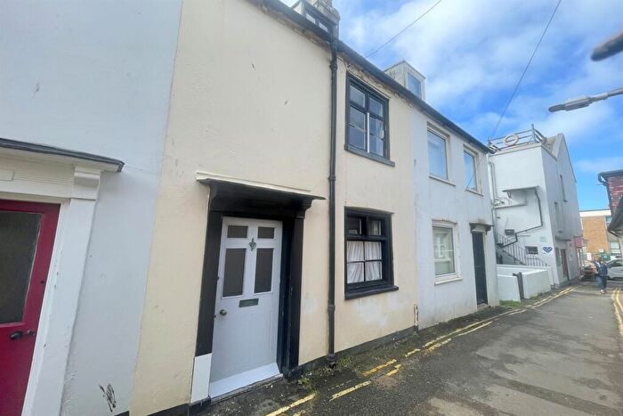 2 Bedroom House To Rent In Church Lane, Seaford, BN25