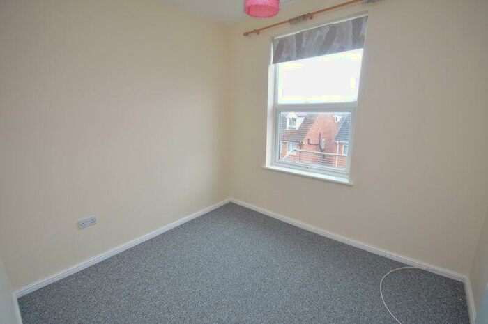 1 Bedroom Flat To Rent In Clough Road, Rotherham, S61